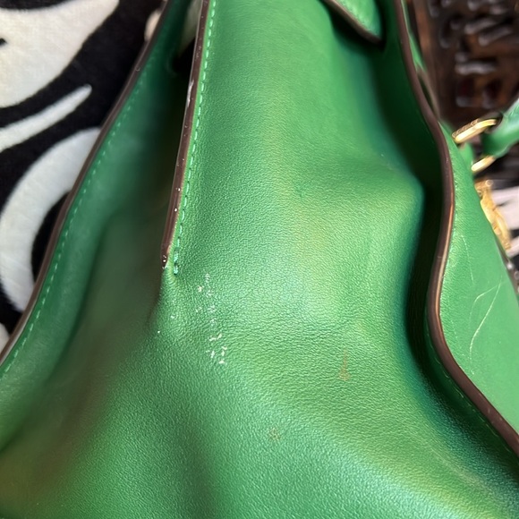 Michael Kors Green Leather Purse Gold Hardware - Picture 8 of 12
